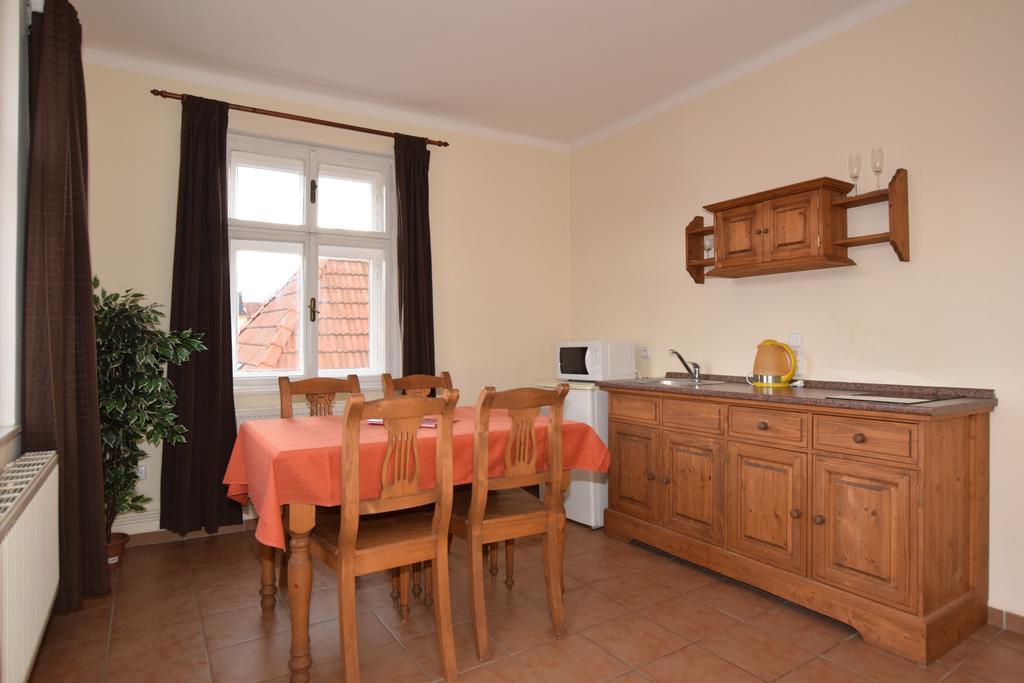 Pension Zamecka Apartma - Castle Apartments Чеський Крумлов Екстер'єр фото