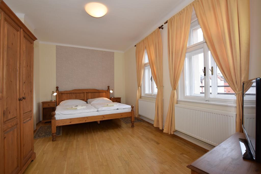 Pension Zamecka Apartma - Castle Apartments Чеський Крумлов Екстер'єр фото