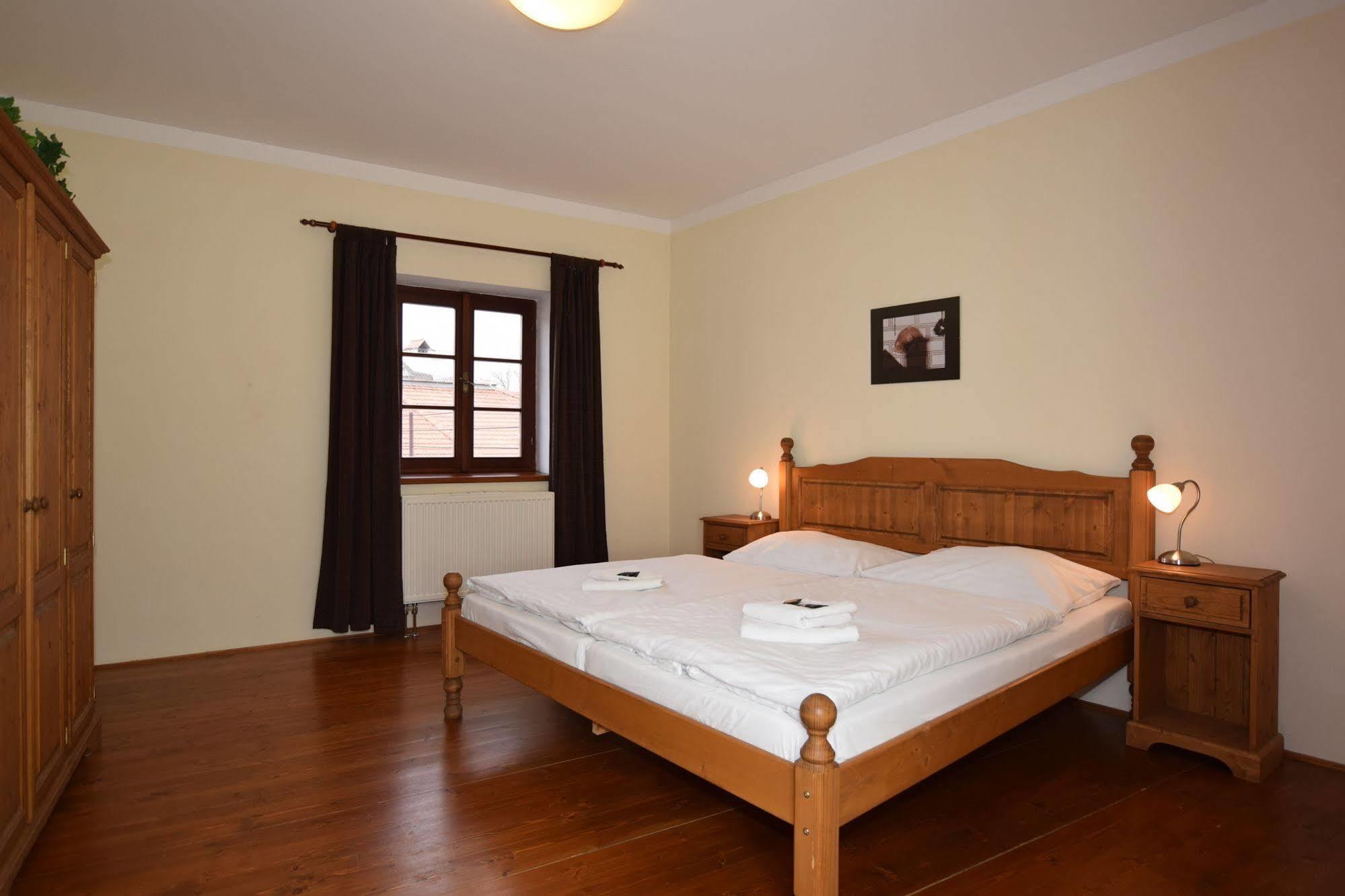 Pension Zamecka Apartma - Castle Apartments Чеський Крумлов Екстер'єр фото